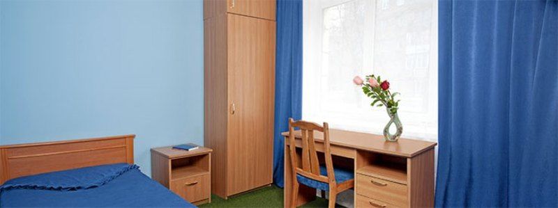 Hotel Kozatsky On Antonova Kiev Esterno foto