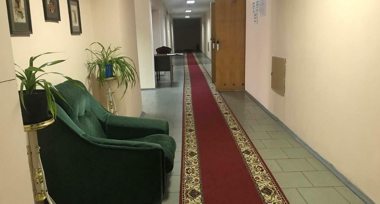 Hotel Kozatsky On Antonova Kiev Esterno foto